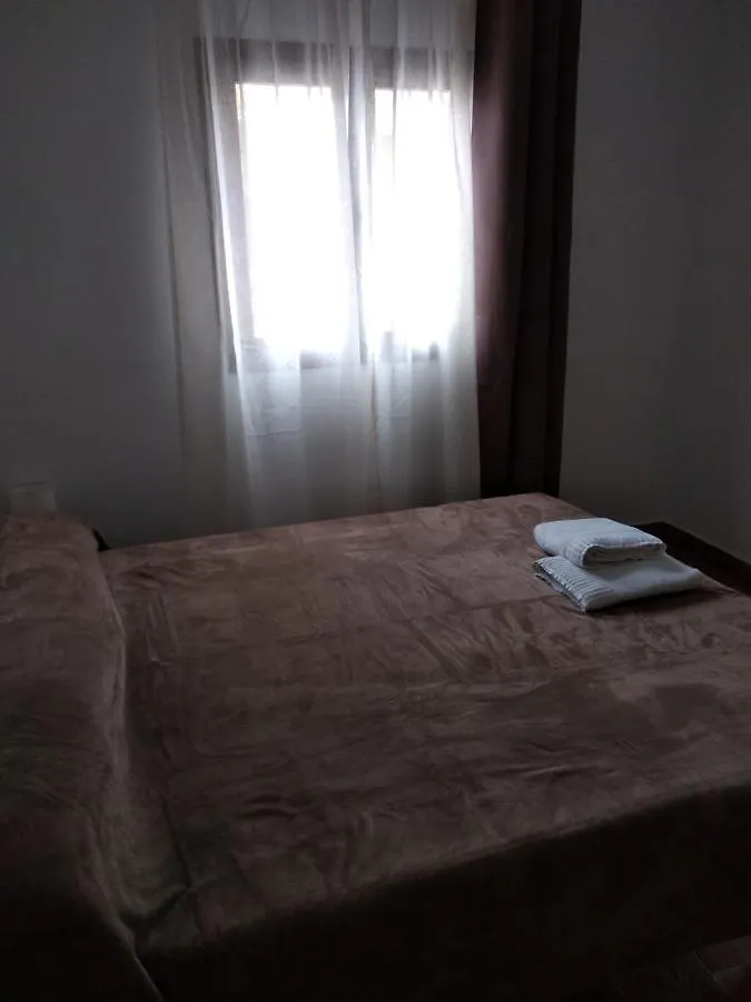 Casa Roberta Apartment Arona